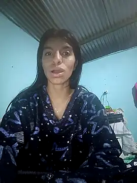 Ariell Kieran online show from May 5, 2026, 3:03 am