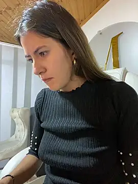 Andrea18 blonde online show from March 17, 2025, 10:49 pm