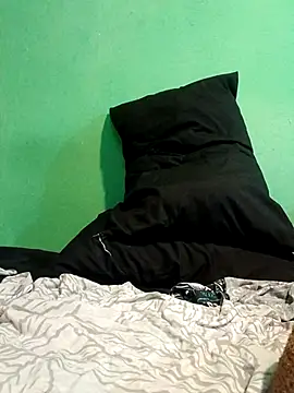 Jarocho821 online show from December 19, 2025, 1:45 am