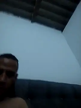 EL MATACULO1 online show from April 1, 2026, 7:31 am