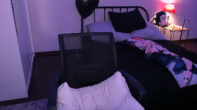 rennnuts online show from October 15, 2025, 5:40 am