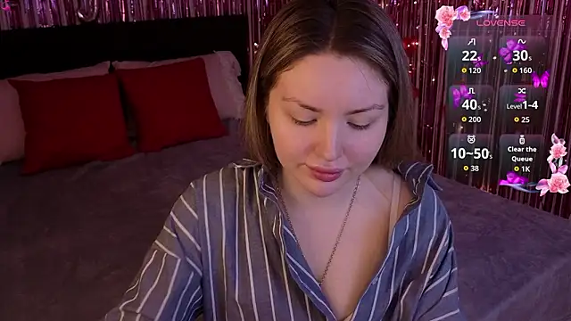 Lora Rosee online show from March 10, 2026, 2:00 pm