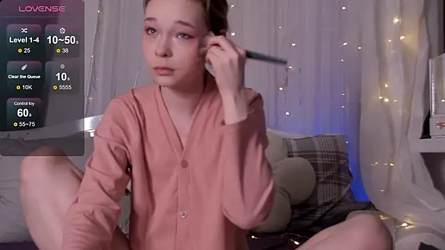 Snapshot of Kellybbface chatting on February 12, 2026, 4:18 am Kellybbface online show from February 12, 2026, 4:18 am