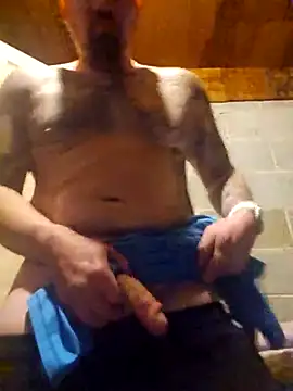 Snapshot of DaddyMac9746 chatting on February 20, 2025, 9:11 am DaddyMac9746 online show from February 20, 2025, 9:11 am