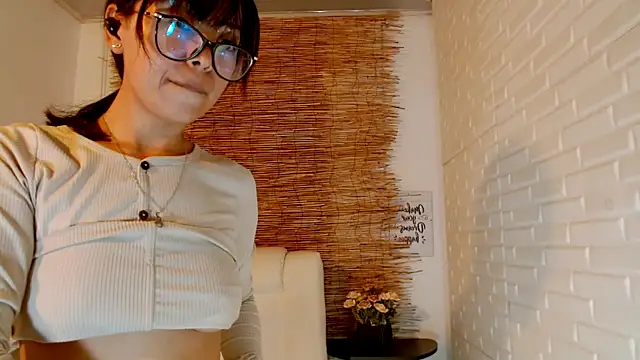 Luna 7 777 online show from February 23, 2025, 4:28 am