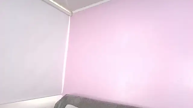 Snapshot of Hiyakasudere chatting on November 5, 2025, 6:30 pm Hiyakasudere online show from November 5, 2025, 6:30 pm