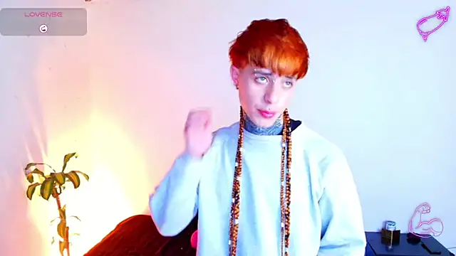 Snapshot of 7_Saturno_7 chatting on February 11, 2026, 10:04 pm 7 Saturno 7 online show from February 11, 2026, 10:04 pm