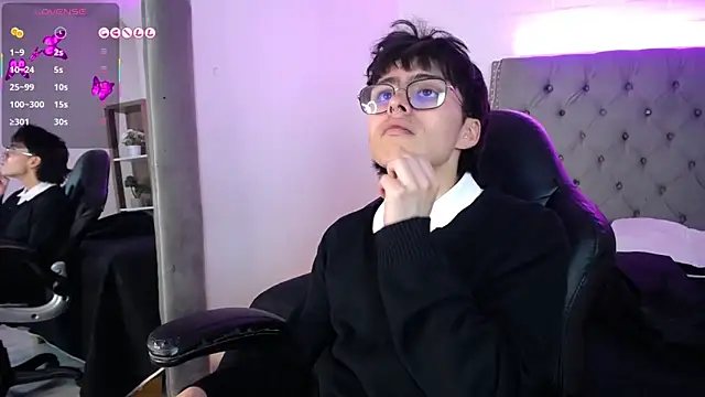 Snapshot of PepperTwink chatting on September 9, 2025, 4:28 pm PepperTwink online show from September 9, 2025, 4:28 pm