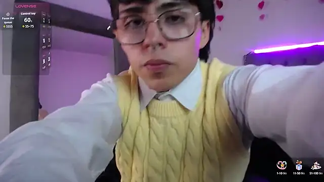 Snapshot of PepperTwink chatting on September 18, 2025, 4:53 pm PepperTwink online show from September 18, 2025, 4:53 pm