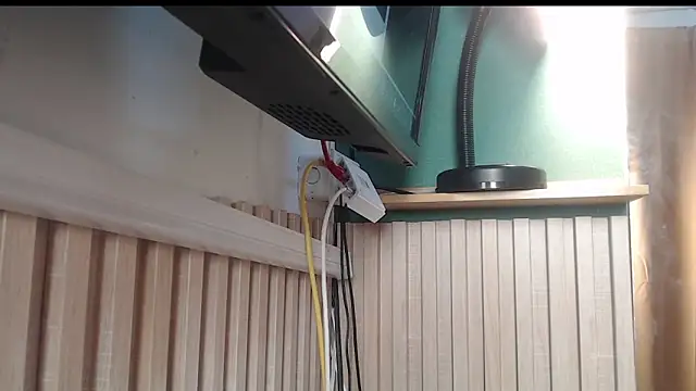 Snapshot of Becker2_ chatting on December 2, 2025, 10:16 pm Becker2 online show from December 2, 2025, 10:16 pm