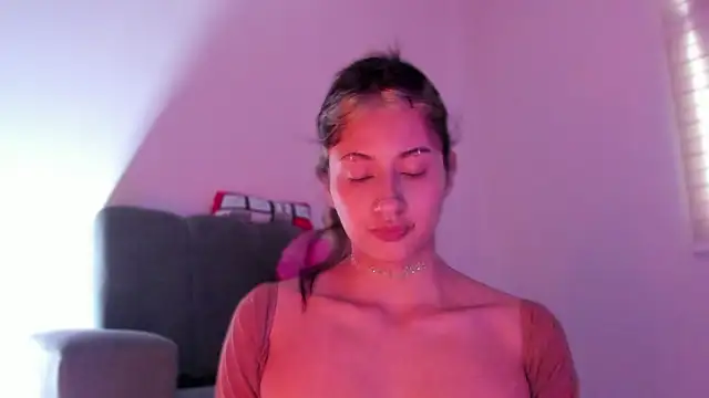 ggor4w33 online show from March 17, 2026, 8:45 pm