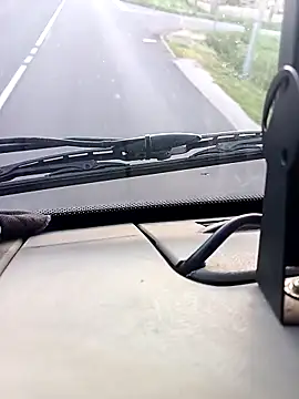 Snapshot of Dam70 chatting on September 18, 2025, 5:42 am Dam70 online show from September 18, 2025, 5:42 am