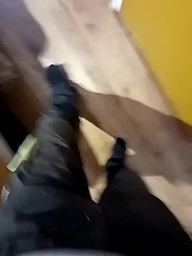 Dam70 online show from November 1, 2025, 11:56 am