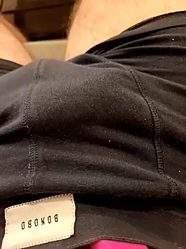 Dam70 online show from January 17, 2026, 7:24 am