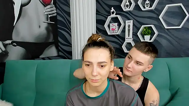 Snapshot of LindaBryantt chatting on February 12, 2025, 1:59 pm LindaBryantt online show from February 12, 2025, 1:59 pm
