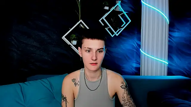 Snapshot of LindaBryantt chatting on March 4, 2025, 1:59 pm LindaBryantt online show from March 4, 2025, 1:59 pm