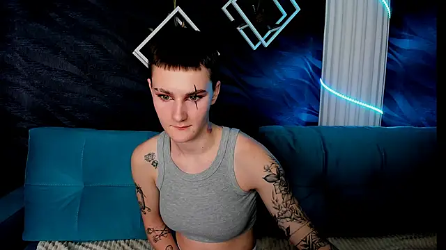 Snapshot of LindaBryantt chatting on March 6, 2025, 10:41 am LindaBryantt online show from March 6, 2025, 10:41 am