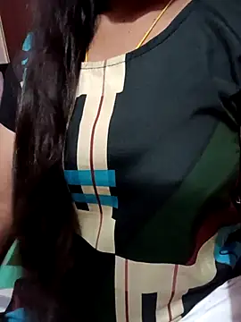 varsha-milky1 online show from February 7, 2025, 4:59 am