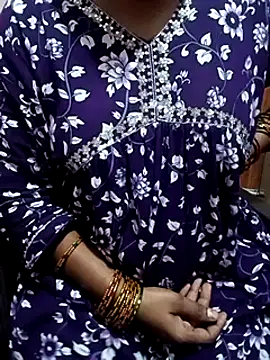 varsha-milky1 online show from February 10, 2025, 9:04 am