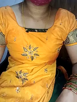 varsha-milky1 online show from February 17, 2025, 5:36 am