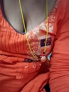 varsha-milky1 online show from February 24, 2025, 10:37 am
