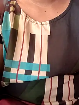 varsha-milky1 online show from March 16, 2025, 5:47 am