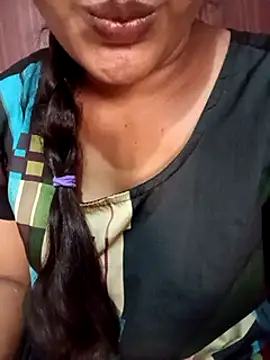 varsha-milky1 online show from March 16, 2025, 8:54 am