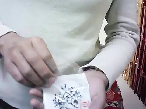 Rubi-Ji online show from February 10, 2025, 11:46 am