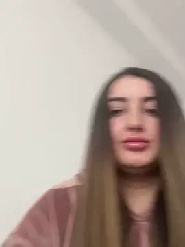 hotAlys online show from March 6, 2025, 8:41 am