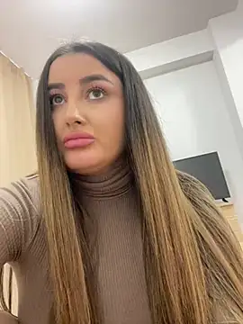 hotAlys online show from March 18, 2025, 7:53 pm