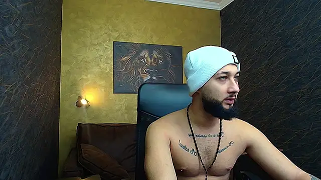 JaceZachary online show from February 19, 2025, 6:11 am