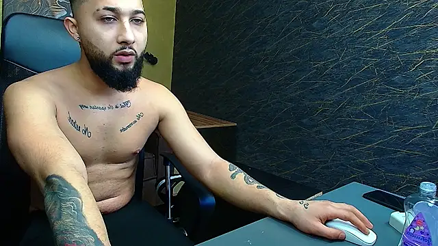 JaceZachary online show from March 5, 2025, 3:07 pm