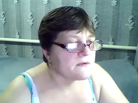 ElzaJewel online show from February 15, 2025, 4:34 pm
