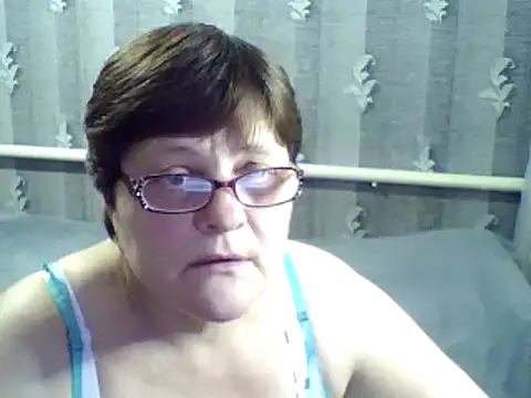 ElzaJewel online show from February 17, 2025, 8:15 pm