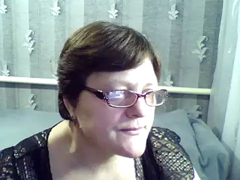 ElzaJewel online show from February 27, 2025, 4:43 pm