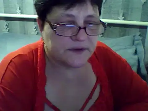 ElzaJewel online show from February 28, 2025, 8:18 pm