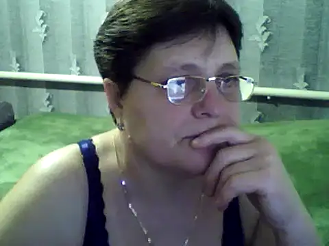 ElzaJewel online show from March 14, 2025, 7:44 pm