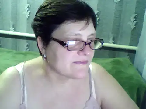 ElzaJewel online show from March 19, 2025, 7:49 pm