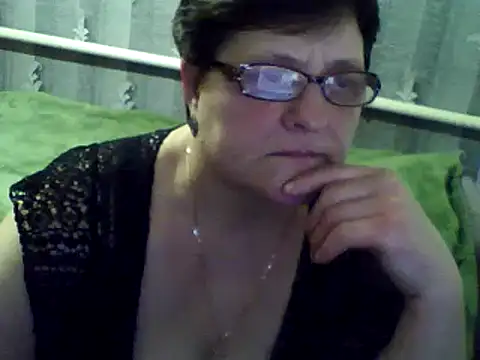 ElzaJewel online show from March 20, 2025, 7:57 pm