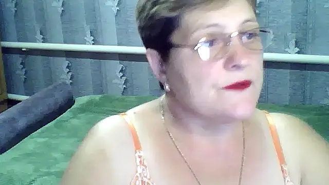 ElzaJewel online show from September 15, 2025, 5:35 pm