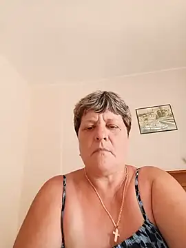 ElzaJewel online show from June 26, 2026, 9:03 am