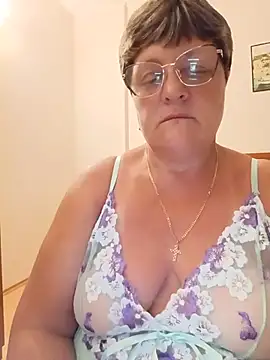 ElzaJewel online show from June 26, 2026, 9:08 pm