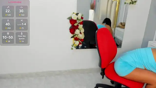 emmysandoval online show from November 6, 2025, 1:01 pm