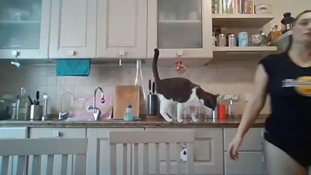 PrincessEileen89 online show from December 18, 2025, 1:28 pm