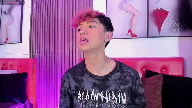 Allen Starck online show from October 28, 2025, 1:53 am