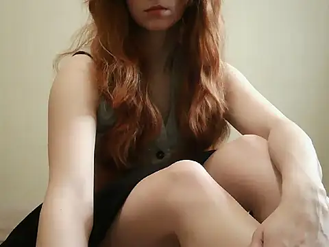 Snapshot of _AliceOwen_ chatting on February 26, 2025, 11:37 pm AliceOwen online show from February 26, 2025, 11:37 pm