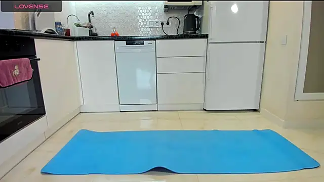 Snapshot of Katya_yoga chatting on April 10, 2026, 6:29 am Katya yoga online show from April 10, 2026, 6:29 am