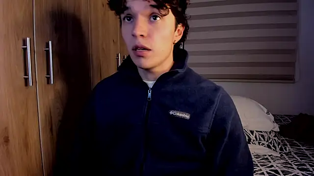 Snapshot of Mastrangelo_xxx chatting on February 13, 2026, 4:41 am Mastrangelo xxx online show from February 13, 2026, 4:41 am