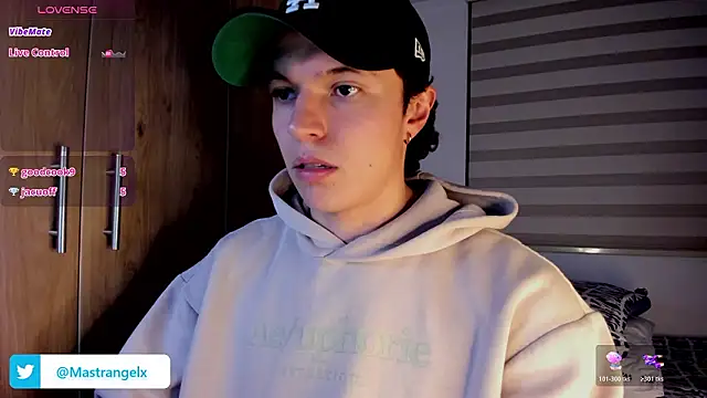 Snapshot of Mastrangelo_xxx chatting on February 20, 2026, 4:20 am Mastrangelo xxx online show from February 20, 2026, 4:20 am