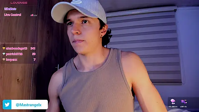 Snapshot of Mastrangelo_xxx chatting on March 2, 2026, 5:08 am Mastrangelo xxx online show from March 2, 2026, 5:08 am